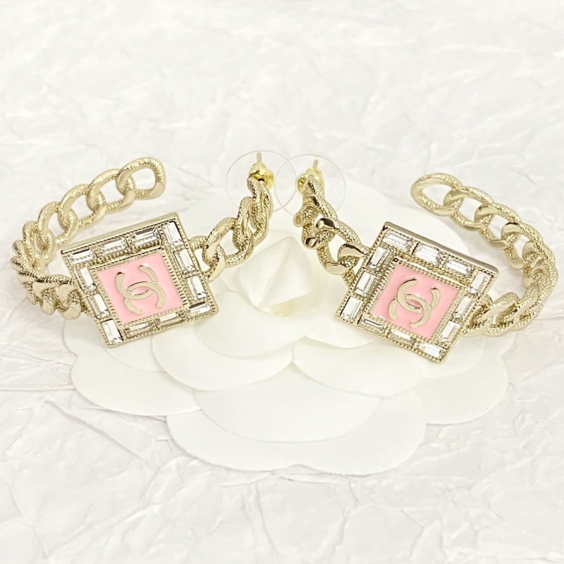 Ch**el earrings